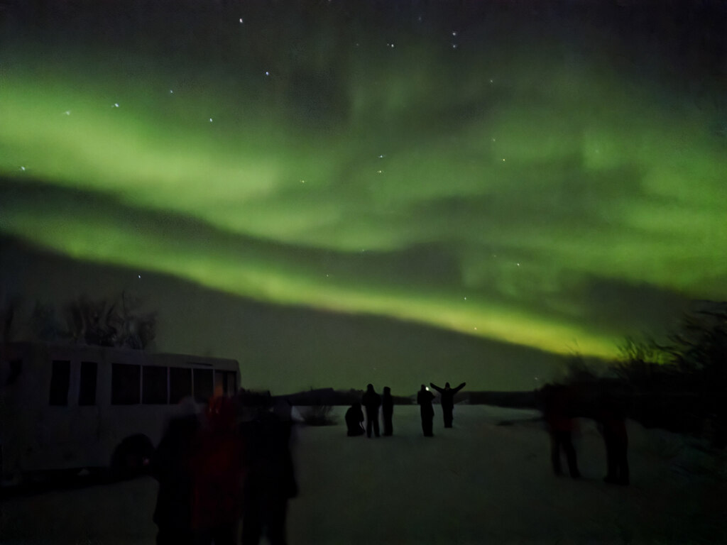 세세한 배려와 함께 이틀내내 오로라 성공적으로 관측했습니다!