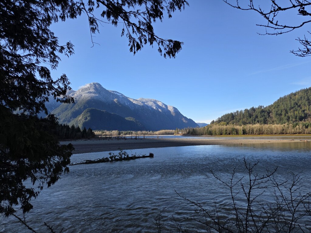 핵심적인 명소들을 잘 담은 전반적으로 좋은 퀄리티